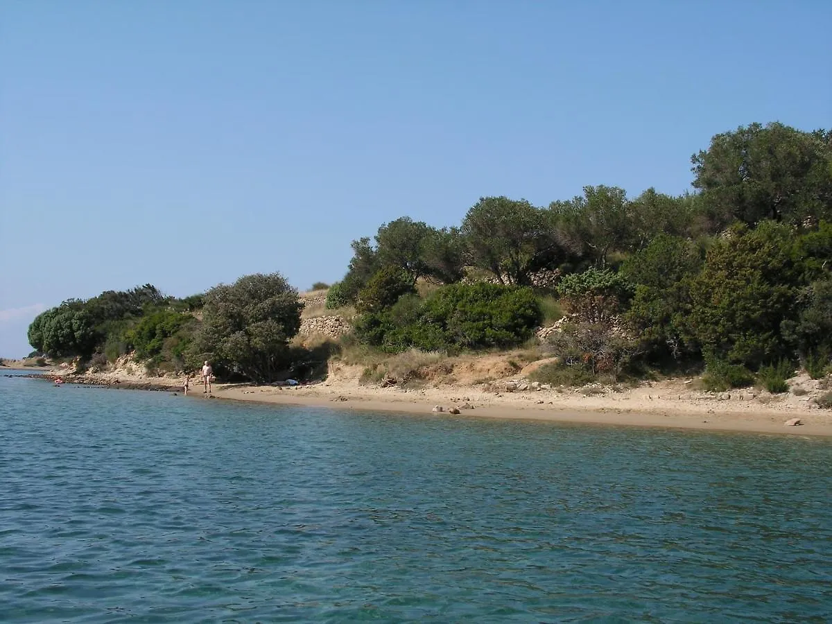 Apartments With A Parking Space Supetarska Draga - Donja, Rab - 15423